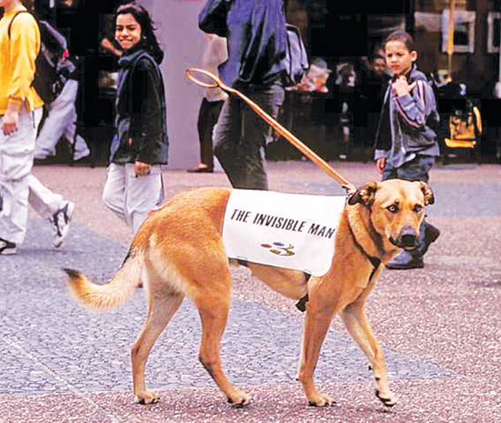 The makers of ‘Invisible man’ released dogs in the city with stiff leashes to effectively promote their series. This one created waves across the world for its sheer innovation.